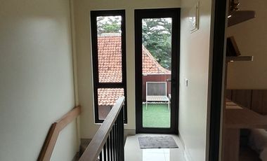 Smarthome 2 lantai fasilitas premium di Jatisampurna Bekasi