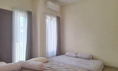 Rumah Sudah Renovasi Royal Garden Residence