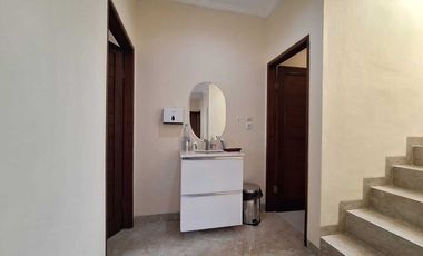 Rumah Sudah Renovasi Royal Garden Residence