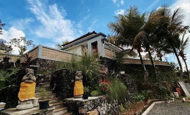 Villa Tropis View Hutan di Tampaksiring Ubud Area