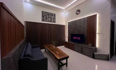 Villa Tropis View Hutan di Tampaksiring Ubud Area