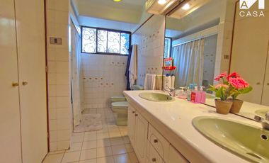 Casa en arriendo en LAS CONDES