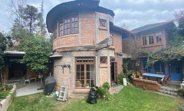 Casa en arriendo en LA REINA