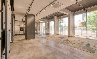 Local comercial en arriendo en VITACURA