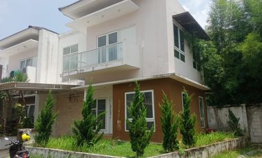 Rumah Town house Murah Siap Huni di Cirendeu, Tangsel