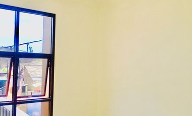 Rumah Lux di Pondok Kelapa Jakarta Timur