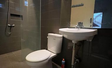 Dijual Cepat Rumah Cluster Yunani Siap Huni