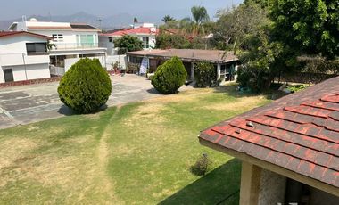 ESPECTACULAR CASA EN EL FRACCIONAMIENTO LOMAS DE COCOYOC, MORELOS!