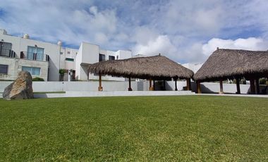 HERMOSA CASA EN SOLARES DE TAMARINDOS, XOCHITEPEC MORELOS!!