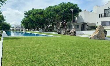 HERMOSA CASA EN SOLARES DE TAMARINDOS, XOCHITEPEC MORELOS!!
