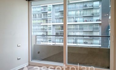DEPARTAMENTO 2D 2B EN MACUL, SEMI NUEVO