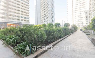 DEPARTAMENTO 2D 2B EN MACUL, SEMI NUEVO