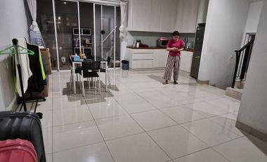 Disewakan rumah sedayu city kelapa gading 4+1 KT 6 ac LT 8 x 15 harus