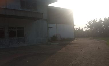Dijual Gudang Bekas Pabrik di Curug Kosambi, Karawang Timur