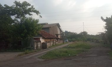 Dijual Gudang Bekas Pabrik di Curug Kosambi, Karawang Timur