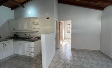 ARRIENDO de APARTAMENTO en BELLO