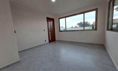 CASA A LA VENTA (CON SALON DE FIESTAS) A LA VENTA, LOMAS ESTRELLA, IZTAPALAPA