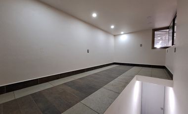 CASA A LA VENTA (CON SALON DE FIESTAS) A LA VENTA, LOMAS ESTRELLA, IZTAPALAPA