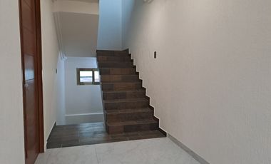 CASA A LA VENTA (CON SALON DE FIESTAS) A LA VENTA, LOMAS ESTRELLA, IZTAPALAPA
