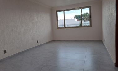 CASA A LA VENTA (CON SALON DE FIESTAS) A LA VENTA, LOMAS ESTRELLA, IZTAPALAPA