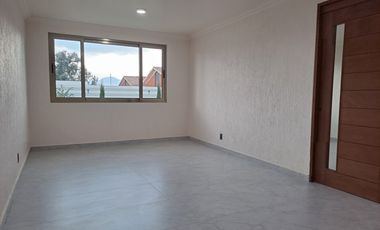 CASA A LA VENTA (CON SALON DE FIESTAS) A LA VENTA, LOMAS ESTRELLA, IZTAPALAPA