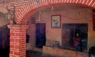 Casa para Remodelar en el Centro de San Miguel: A 13 minutos de la Parroquia