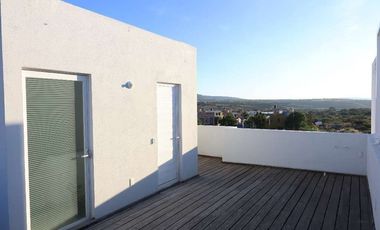Casa  en Venta en San Miguel de Allende: 3 Recámaras y Rooftop