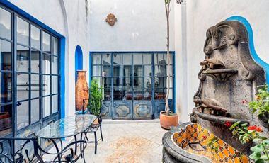 Tres Casas y Loft en el Centro de San Miguel de Allende en venta: Amueblado