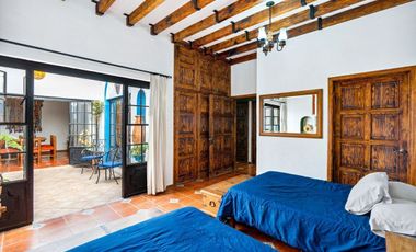 Tres Casas y Loft en el Centro de San Miguel de Allende en venta: Amueblado