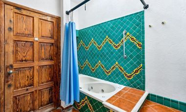 Tres Casas y Loft en el Centro de San Miguel de Allende en venta: Amueblado