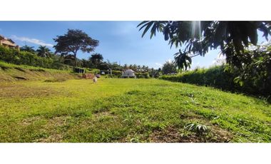 LOTE EN CONDOMINIO EN LA MESA 2800 M2 849 MILL GLAMPING Y LICENCIA