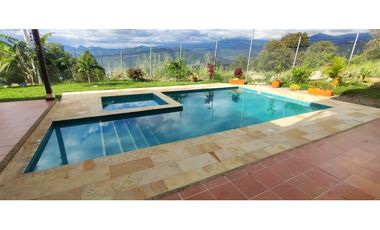 Casa campestre en #lamesacundinamarca 1000 M2 en 1599 millones.