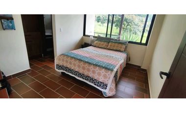 Casa campestre en #lamesacundinamarca 1000 M2 en 1599 millones.