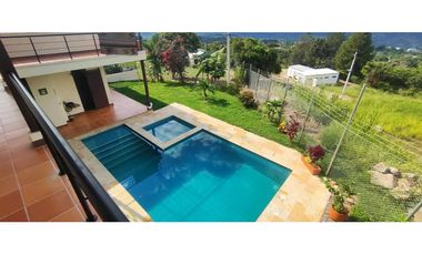 Casa campestre en #lamesacundinamarca 1000 M2 en 1599 millones.