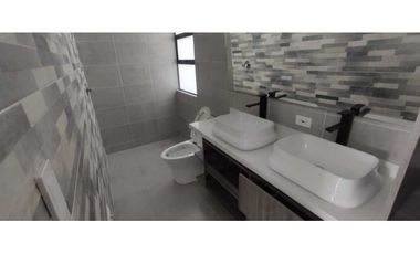 Casa campestre de 2000 M2 en La Mesa Cund, agradable vista