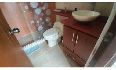 Venta de casa campestre de 715 M2 en La Mesa Cund, COL.