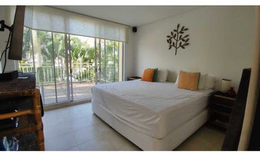 Hermosa casa urbana de 171 M2 en 400 mill en La Mesa Cund zona campes