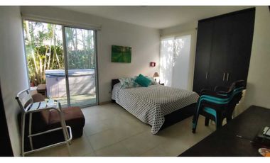 Hermosa casa urbana de 171 M2 en 400 mill en La Mesa Cund zona campes