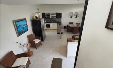 Hermosa casa urbana de 171 M2 en 400 mill en La Mesa Cund zona campes