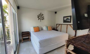 Hermosa casa urbana de 171 M2 en 400 mill en La Mesa Cund zona campes