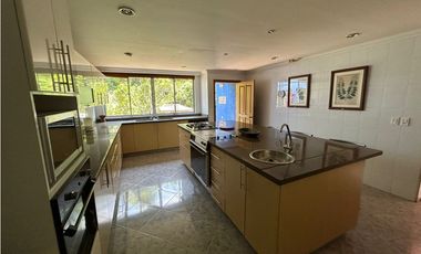 Casa quinta de 3429 M2 en 1900 mill en La Mesa Cund, COL.