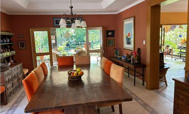 Casa quinta de 3429 M2 en 1900 mill en La Mesa Cund, COL.