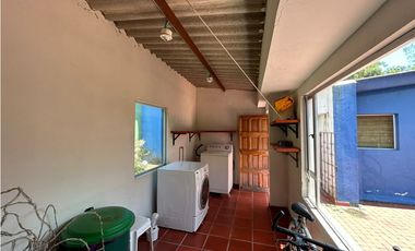 Casa quinta de 3429 M2 en 1900 mill en La Mesa Cund, COL.