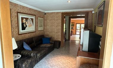 Casa quinta de 3429 M2 en 1900 mill en La Mesa Cund, COL.