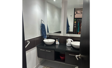 venta de hermoso penthouse de 198 M2 en 540 mill en La Mesa