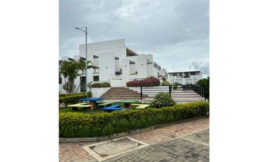 venta de hermoso penthouse de 198 M2 en 540 mill en La Mesa