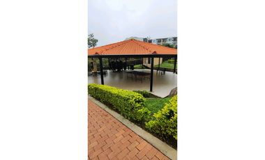 Lindo apartamento de 63 M2 en 245 mill en La Mesa Cund, COL