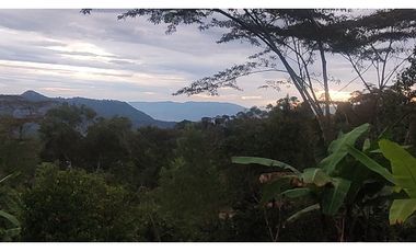 Venta de finca de 5200 M2 en 399 mill en La Mesa Cund, Colombia