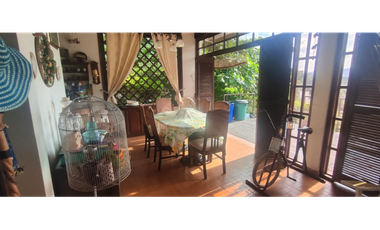 venta de casa campestre en condominio de 2000 M2 en La Mesa Cund.