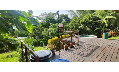 venta de casa campestre en condominio de 2000 M2 en La Mesa Cund.